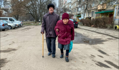 Почему многие люди на Украине едва сводят концы с концами? Достаточно посмотреть в счета за коммуналку