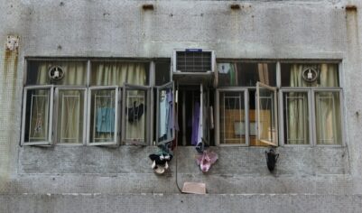 Гонконгские джунгли: жизнь в квартирах-клетках по соседству с тараканами