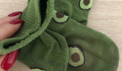 Сверни носочки этим способом, и у тебя никогда не возникнет проблем с поиском его пары