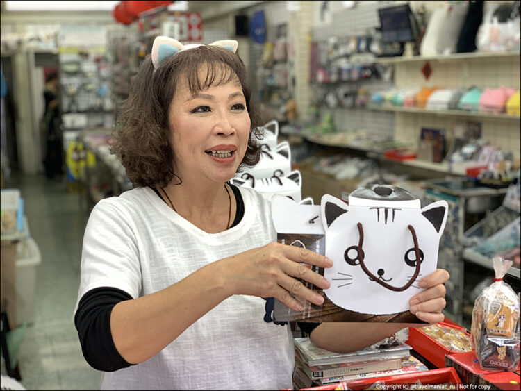 «Привет, киска»: почему на Тайване создают рестораны, самолеты, роддом и даже водку в стиле Hello Kitty0