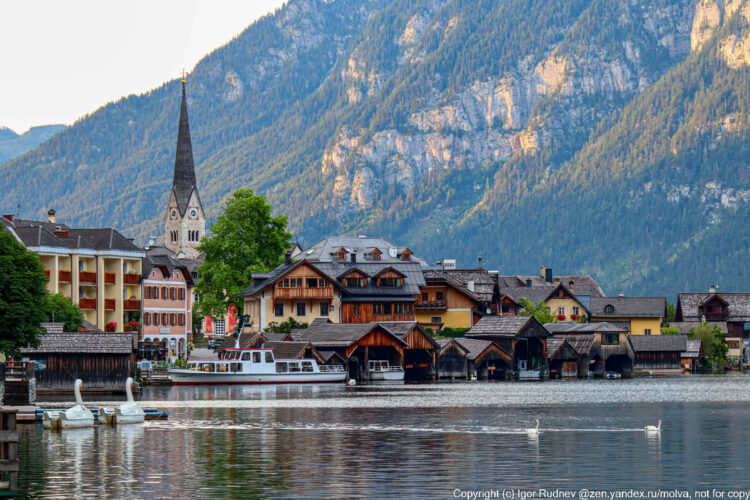 Как выглядит самый красивый город Австрии? А ведь еще сто лет назад это был отсталый шахтерский поселок0