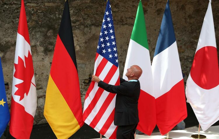 СМИ: главы МИД G7 проведут в Германии срочную встречу по Украине0