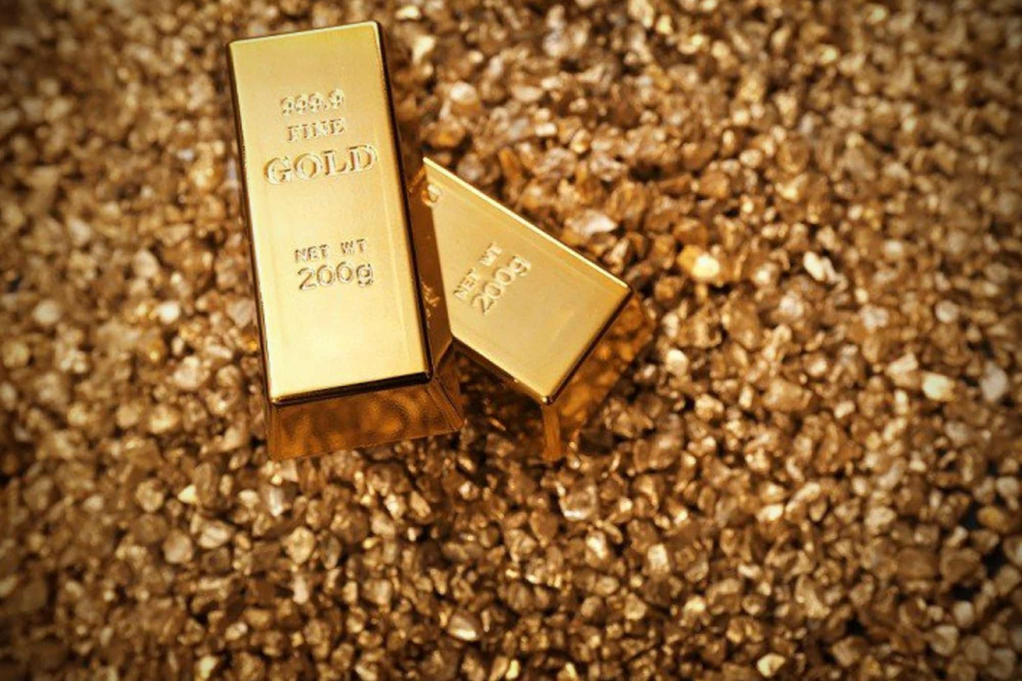 Золото название элемента. Золото. Слиток золота. Слиток золотой. Ценные металлы.