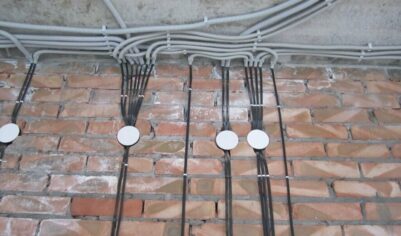 Каков реальный срок службы медной электропроводки после ее монтажа?