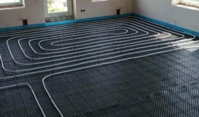 Врезать контур теплого пола в систему радиаторного отопления? Просто! И насос не нужен, и регулировать температуру можно