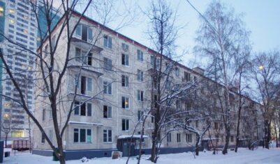Семья мужа получала хрущевку, плакала от счастья. Я была на седьмом небе, когда дали квартиру бесплатно. Вспоминаю, как это было