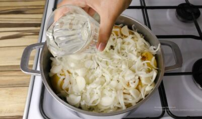 Картошка с мясом тают во рту! На праздник и в будние улетает первой со стола