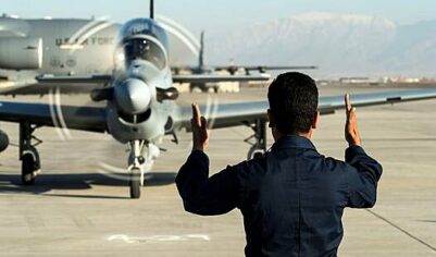 Школа летчиков-испытателей ВВС США получила Super Tucano