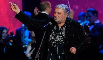 СМИ узнали о скандале вокруг похорон композитора Добрынина