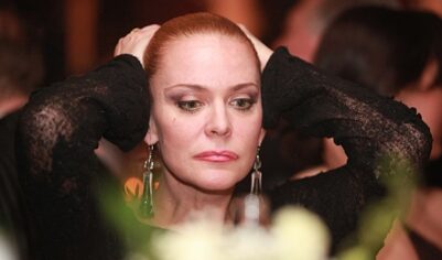 Актриса Яковлева вышла на связь после госпитализации