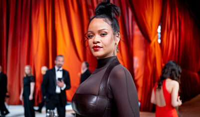 Сонграйтер Рианны раскрыл тайный смысл куплета в песне SOS