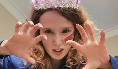 Певица Монеточка объявлена в розыск