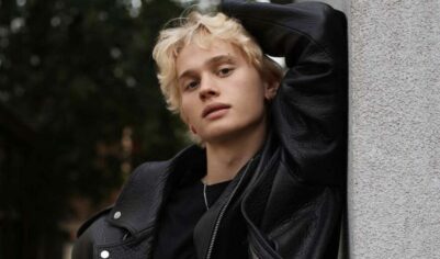 Даня Милохин не помогает своей «бомжующей» после поджога приемной семье