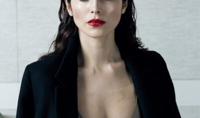 Сати Казанова отменяет все выступления после родов