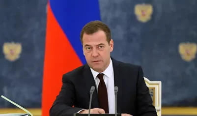 Медведев: передвижения мигрантов должны контролироваться государством