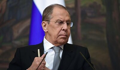 Лавров подтвердил, что Макрон пожал ему руку на G20