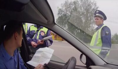 Инспектор ДПС требует прекратить видеосъёмку: Как грамотно ответить в соответствии с конституцией РФ, КОАП и ПДД