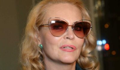 «Меня ждет операция»: актриса Алена Яковлева попала в больницу