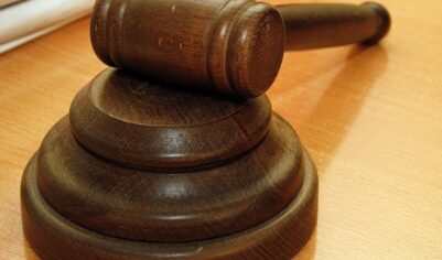 Двум девочкам-подросткам вынесен приговор за серию антисемитских нападений