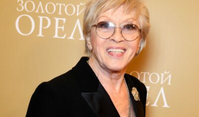 Совсем плоха и уже не слышит: 90-летняя Фрейндлих жалуется на здоровье, но уходить не хочет