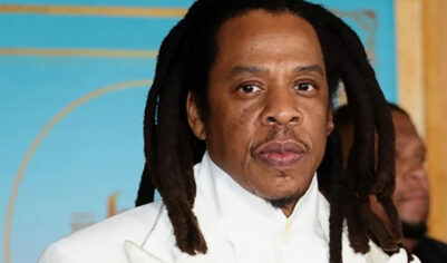 Рэпера Jay-Z обвинили в изнасиловании 13-летней девочки вместе с Пи Дидди