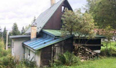 Дом теперь не узнать: переделка кирпичного коттеджа 1950-х годов