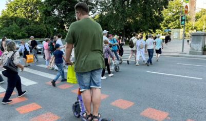 В Москве арендовать электросамокат смогут только проверенные пользователи. Как теперь кататься