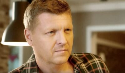Сын известного актера, звезда сериала «Морские дьяволы». Как складывается жизнь актера Ивана Паршина?
