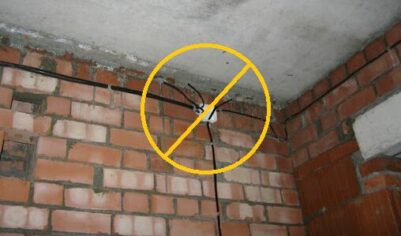 Больше не делаю распредкоробки под потолком! Увидел, как немцы их скрывают, в своем доме сделал также (фото)