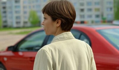 Не хотел жениться. А потом сожительница уехала на машине, купленной за общие деньги