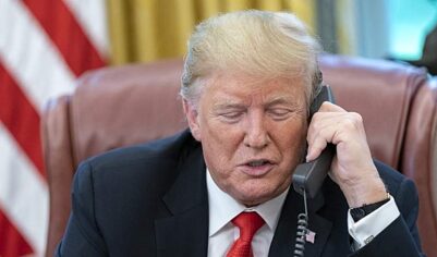 Трамп намерен провести телефонный разговор с Зеленским