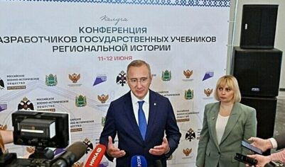 Учителя ЛНР столкнулись с угрозами от бывших коллег, сбежавших на Украину