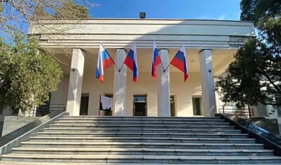 Консульский отдел при посольстве России в Иране временно приостанавливает работу