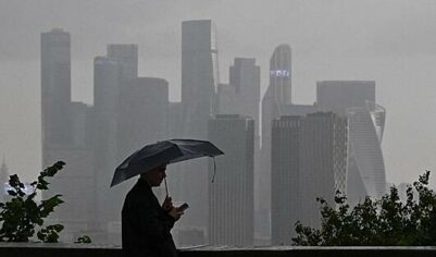 Залповый ливень обрушился на Москву