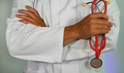 Нарколог попался на продаже наркотиков на курорте