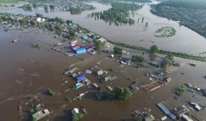 Место у реки, где часто затапливавет дачи, но ими продолжают пользоваться и не думают продавать