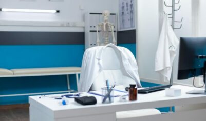 Российские больницы и поликлиники отдельно защитят от дронов