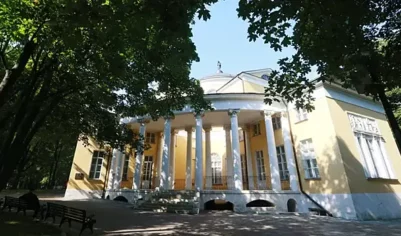 В музее-усадьбе «Люблино» откроется фотовыставка, посвященная собакам-поводырям