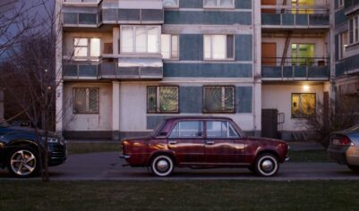 Как получить с коммунальщиков компенсацию за повреждённое авто? Рассказал юрист