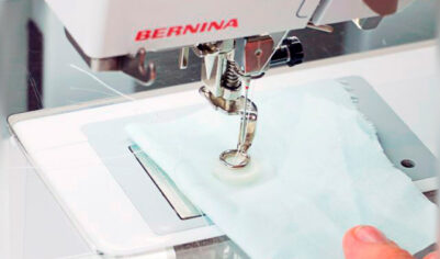 Как пришить пуговицу с помощью швейной машинки