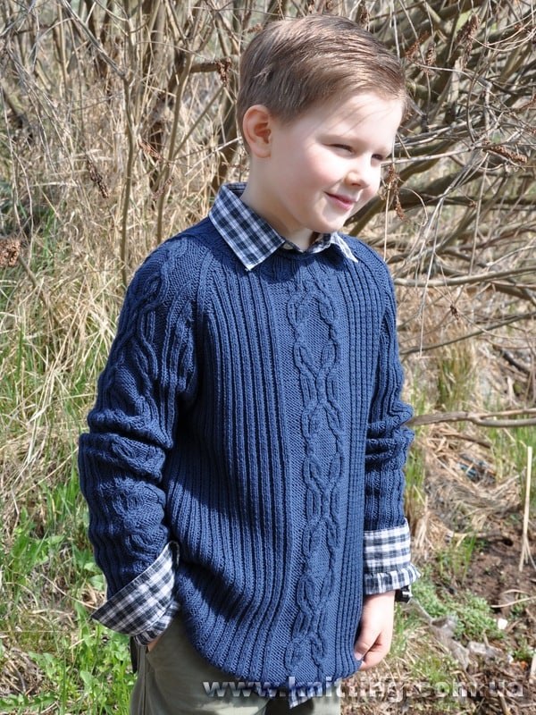 Свитер с узором из кос0