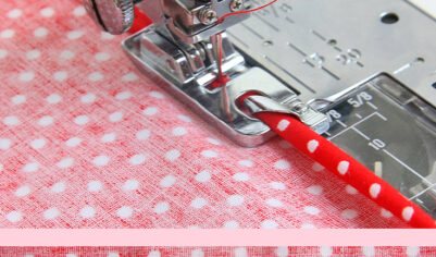 Как пользоваться лапкой для подгибки края