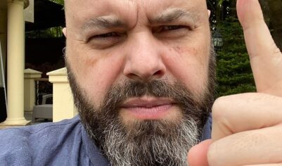 Макс Фадеев сделал заявление после выходки певца Шамана на конкурсе