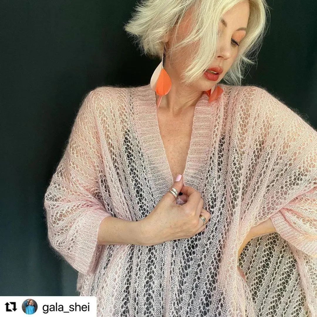 Ажурный розовый пуловер2