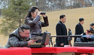 Ким Чен Ын с дочерью и сестрой постреляли из снайперских винтовок