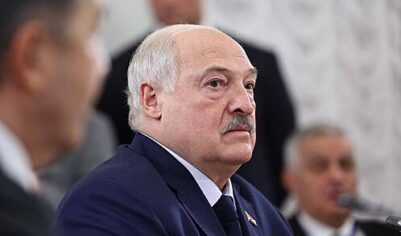 Лукашенко заявил о попытке потомков нацистов создать ударную силу для броска на Восток