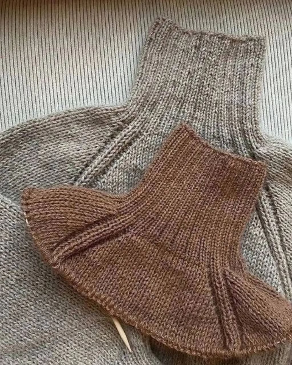 Свитер с высоким воротником2