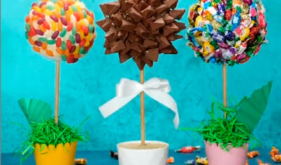 Топиарий из конфет своими руками