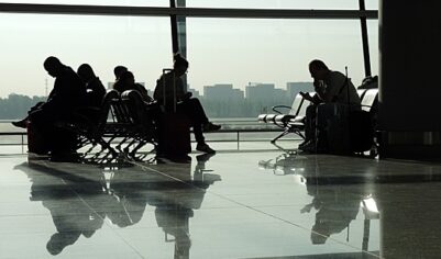 Туристка рассказала, как россиян эвакуируют из ОАЭ