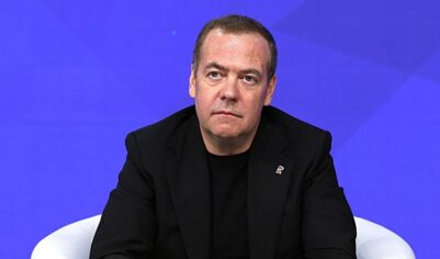 Медведев поздравил Моджтабу Хаменеи с избранием на пост верховного лидера Ирана